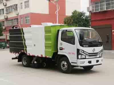 国六东风多利卡D6吸尘车(1方水/4方尘)