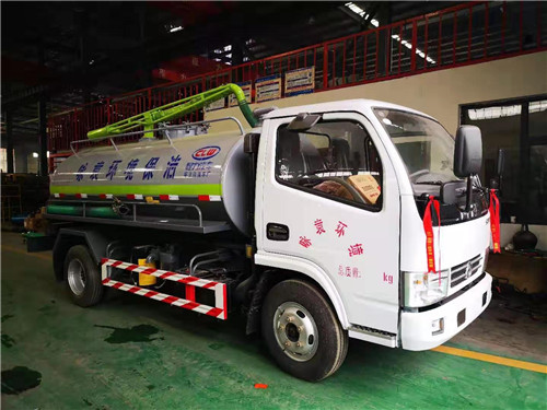 国六东风多利卡D6吸粪车
