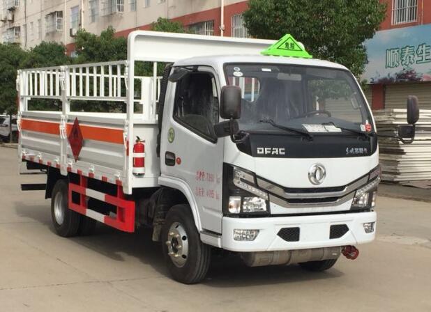 国六东风多利卡D7厢长4.1米气瓶运输车
