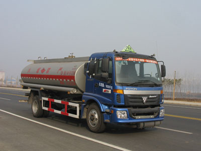 欧曼4*2运油车