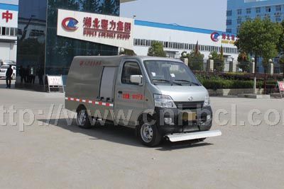长安汽油路面清洗车