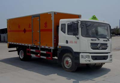 国五东风厢长6.1米爆破器材运输车