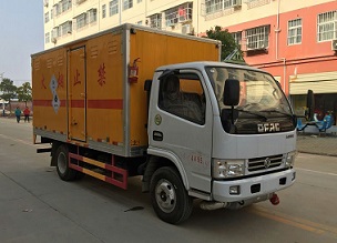 国五东风小多利卡毒性和感染性物品厢式运输车