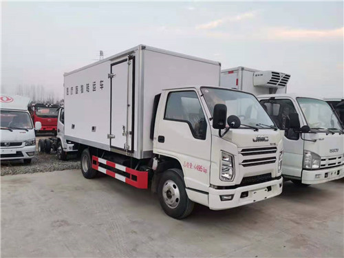 江铃国六医疗废物转运车现车2台