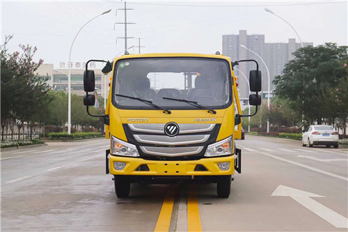 国六福田欧马可蓝牌一拖二清障车
