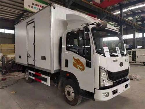 国六重汽德威4.2米高性价比冷藏车