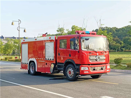国六东风D9六吨水罐消防车、泡沫消防车
