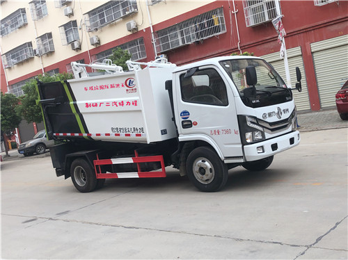 国六东风多利卡5吨湿垃圾运输车