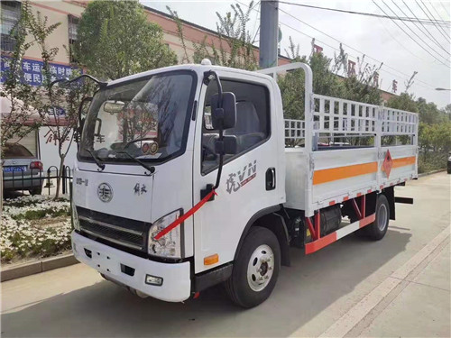 解放415米气瓶运输车 (2).jpg
