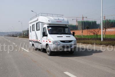 南京依维柯旅居车 房车