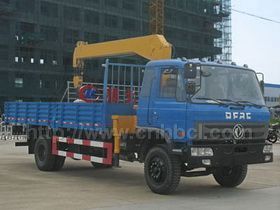 5吨 6吨东风153随车起重运输车