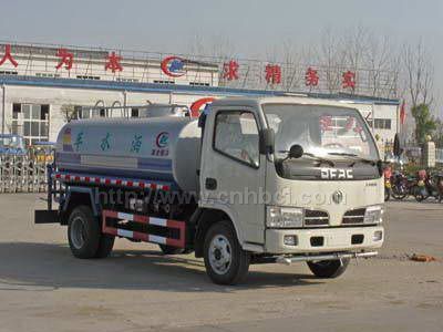 5方洒水车