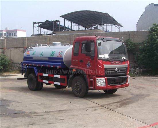 8方绿化喷洒车