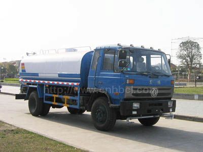 8立方洒水车