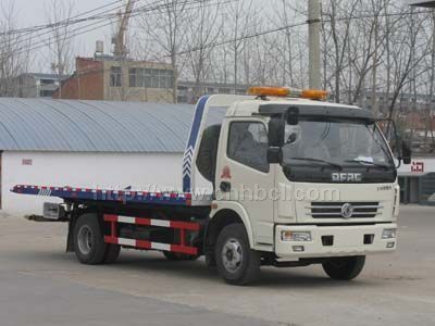 东风多利卡道路清障车